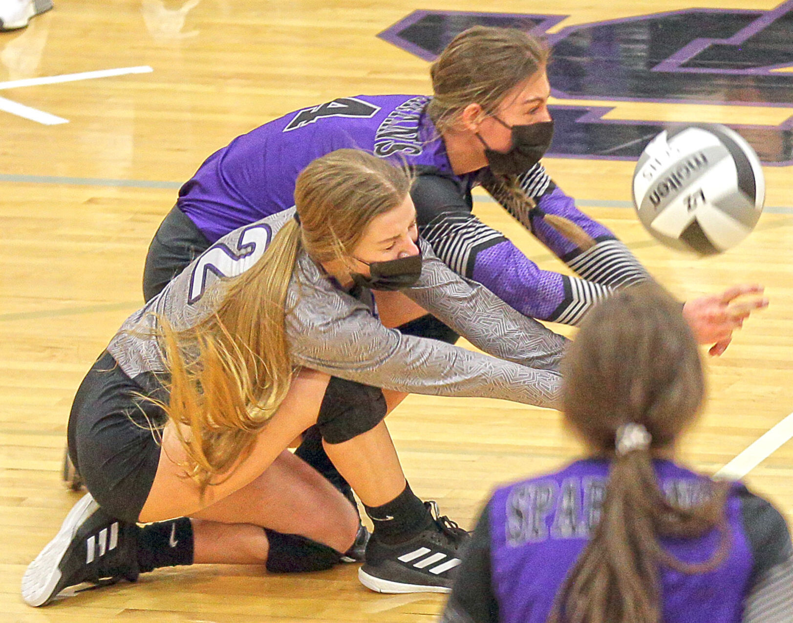 Elko at Spring Creek Volleyball 27.jpg